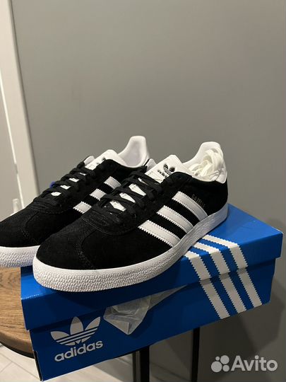 Adidas gazelle