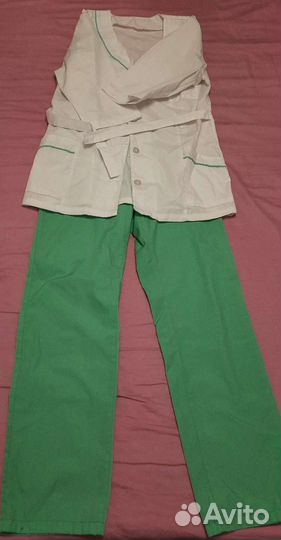 Медицинский костюм