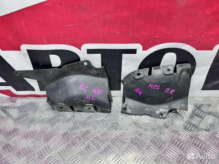 Воздухозаборник левый правый Mazda 3 BK MPS