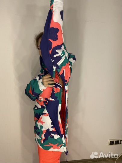 Горнолыжная куртка