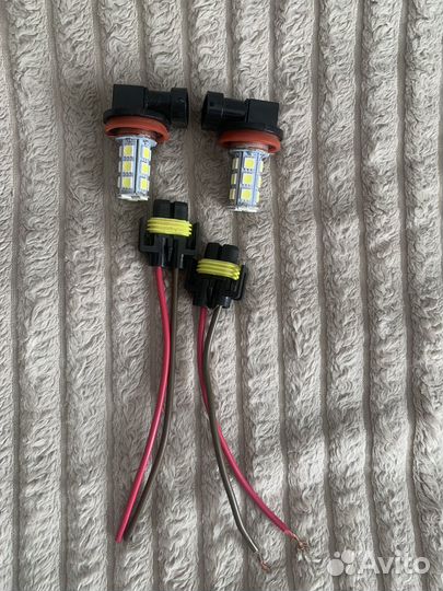 Лампочки h11 LED вместе с фишкой