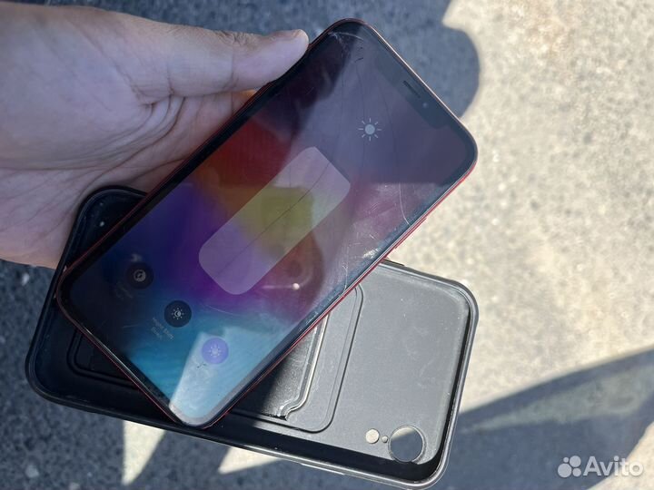 iPhone Xr, 64 ГБ