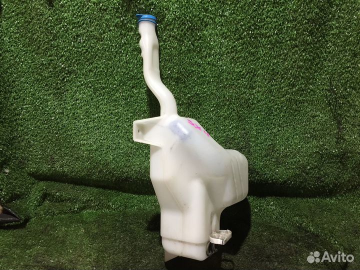 Бачок стеклоомывателя Suzuki SX4 YA21S