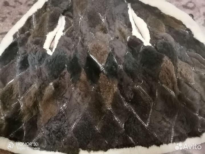 Меховая жилетка 122-128 для девочки натуральная