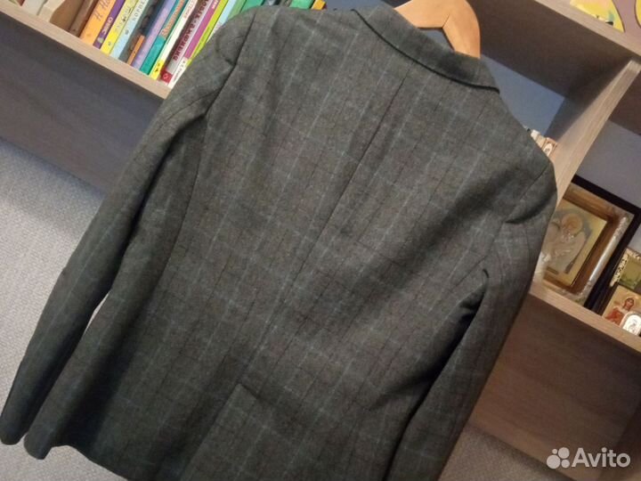 Пиджак Massimo Dutti.42