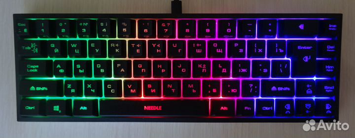 Игровая клавиатура с RGB подсветкой