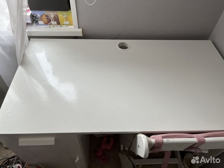 Письменный стол IKEA Brimnes Икеа Бримнэс
