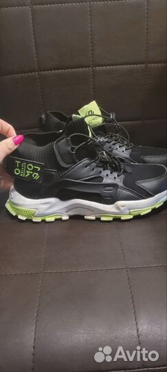 Кроссовки 39 р подростковые