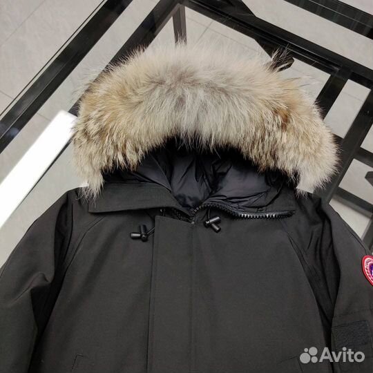 Пуховик canada goose