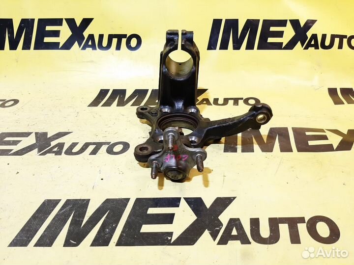 Кулак передний правый Volkswagen Golf VI 6