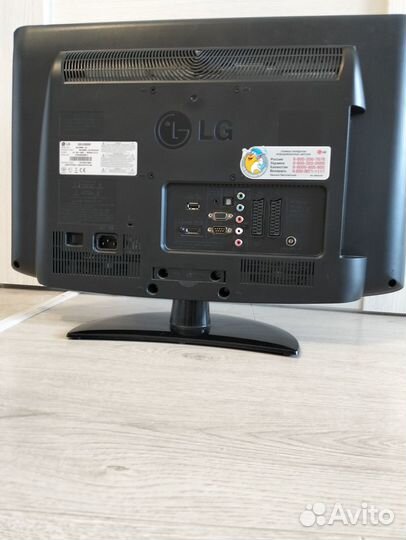 Телевизор LG 22LH2000