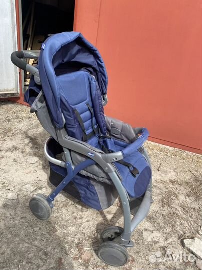 Прогулочная коляска