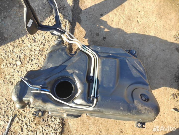 Бак топливный Skoda Fabia 2007 2015