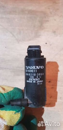Насос омывателя volvo s60, v70, xc70, s80