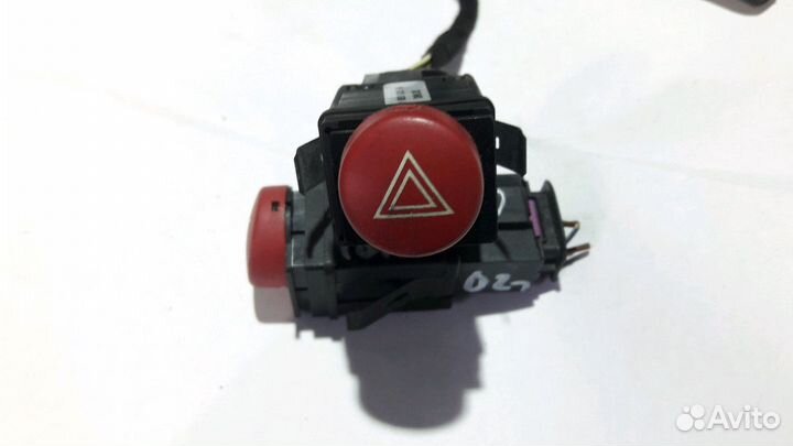 Кнопка аварийной сигнализации Сеат Ибица