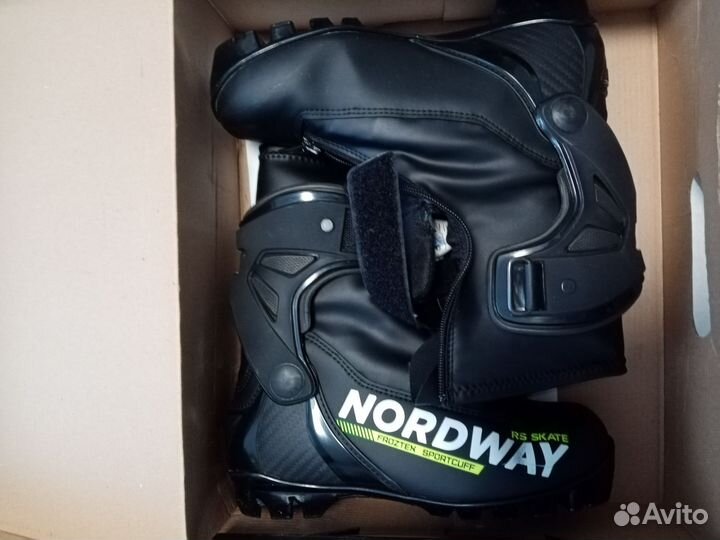 Сноубордические ботинки детские