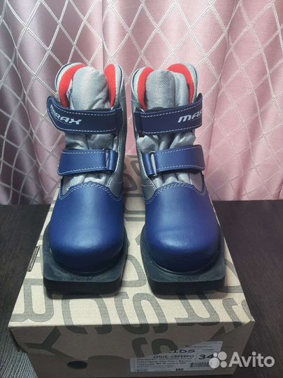 Новые лыжные ботинки