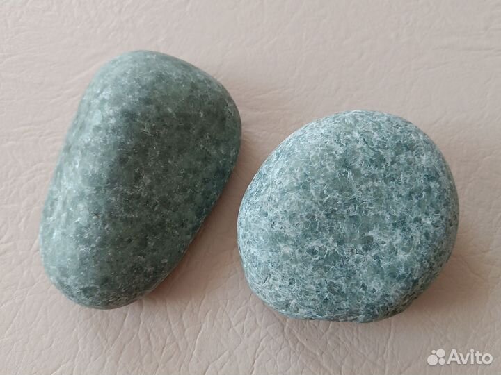 Камни для массажа жадеит