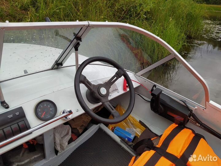 Продается лодка Неман-2