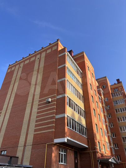 3-к. квартира, 95 м², 3/7 эт.