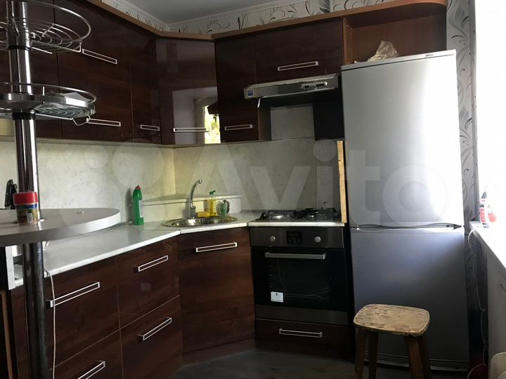 2-к. квартира, 49 м², 2/5 эт.