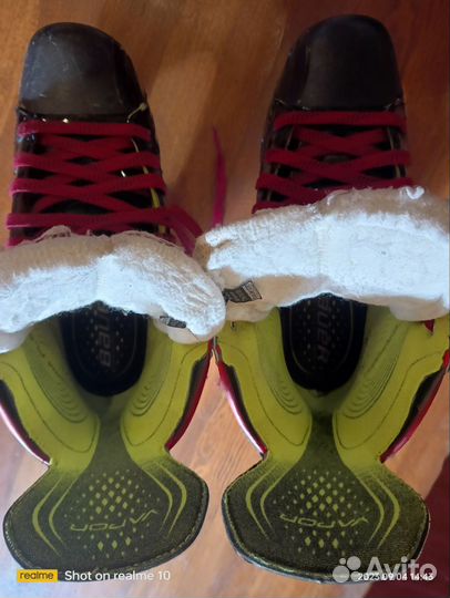 Хоккейные коньки bauer x2,9