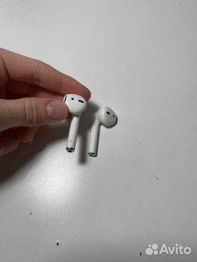 Airpods
