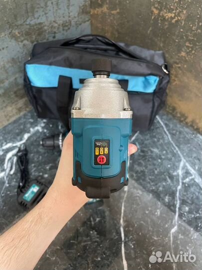 Бесщеточный набор Makita 2в1 18V