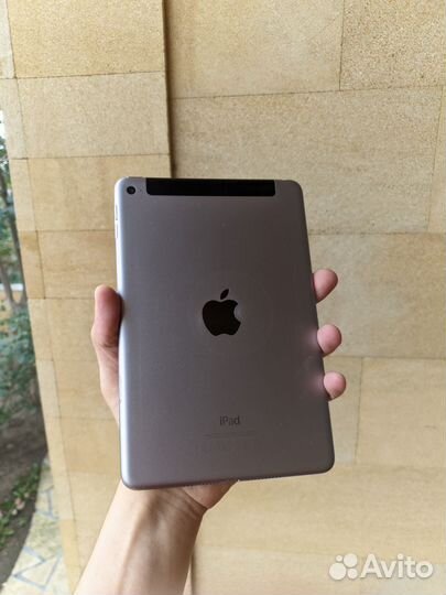 iPad mini 4 cellular 16 gb