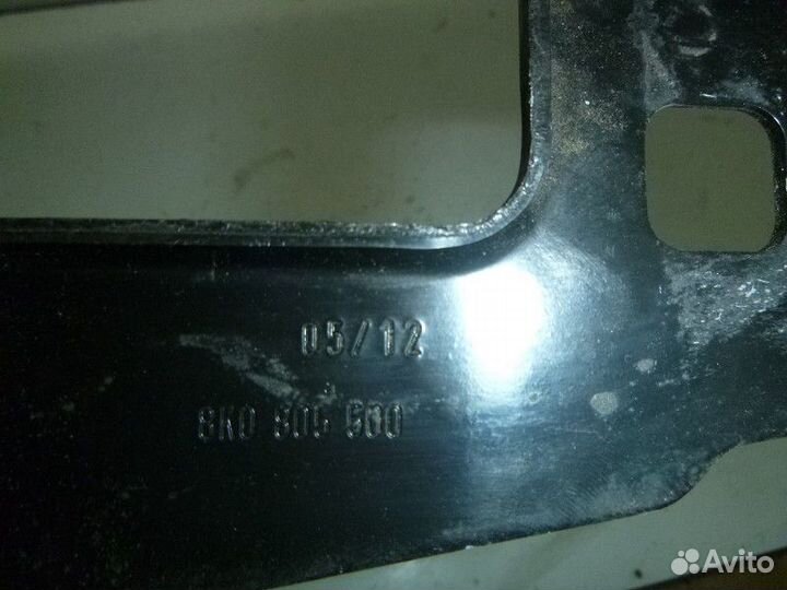 Кронштейн усилителя переднего бампера Audi A4 Allroad Quattro B8 (2007—2012)