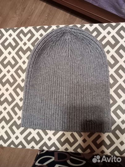 Женская шапка