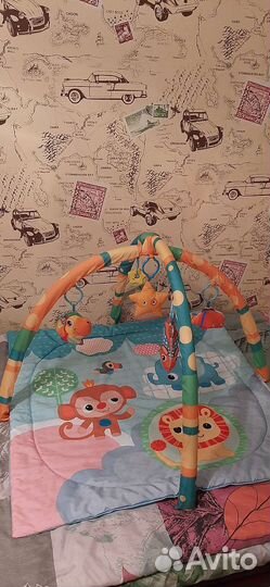 Развивающий коврик