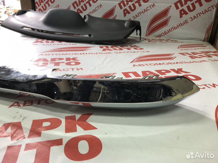 Накладка переднего бампера Mercedes Benz GL-Class