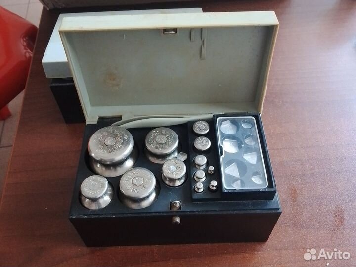 Гирьки к весам б/у. Большие наборы и малые