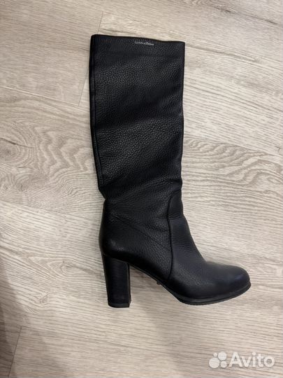 Зимние сапоги женские