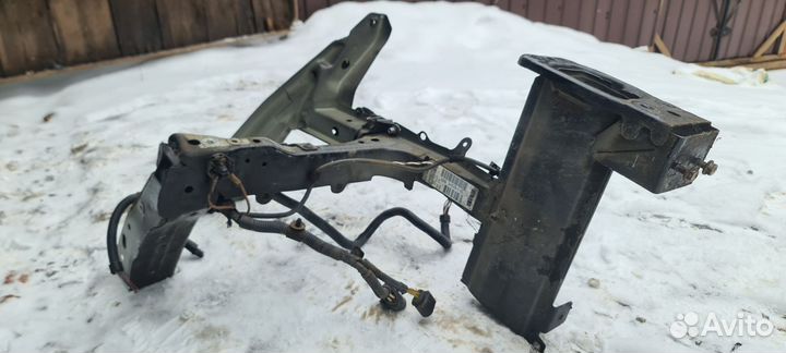 Лонжерон cayenne 957 правый