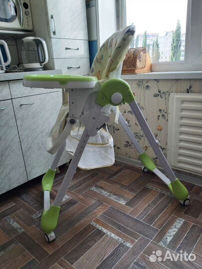 Стульчик для кормления babyton