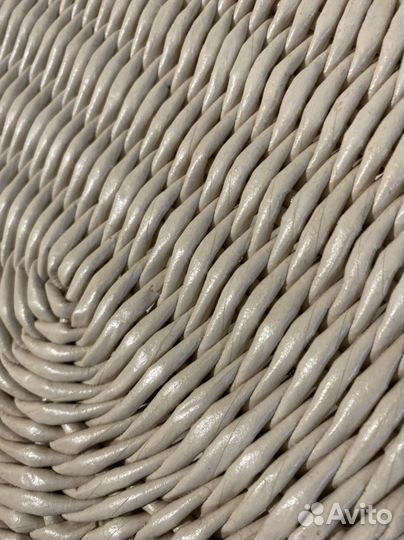 Корзина плетенная