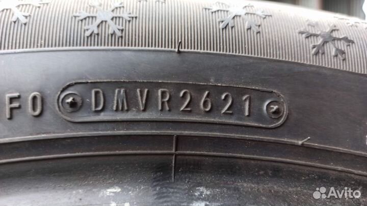 Dunlop GrandTrek Ice 03 235/55 R19