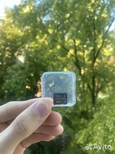 Карта памяти ps vita 16gb(ориг)