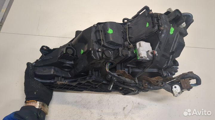 Фара (передняя) Lexus IS, 2008