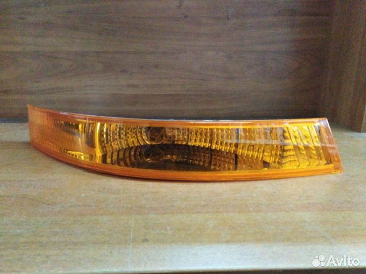 Указатель поворота передний правый Renault Master