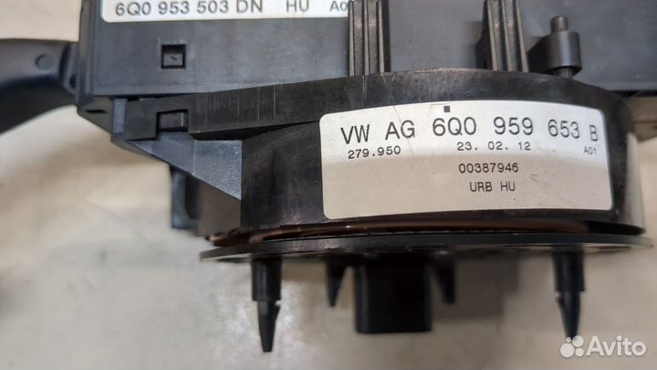 Переключатель поворотов и дворников Skoda Fabia, 2012