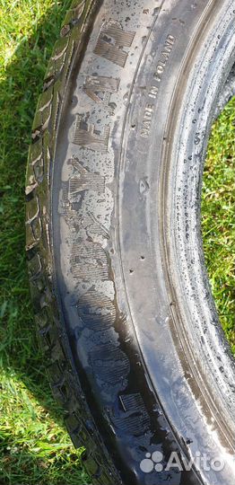 Goodyear UltraGrip Ice 2 235/55 R18 104T