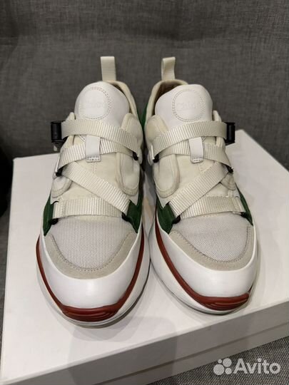 Кроссовки chloe