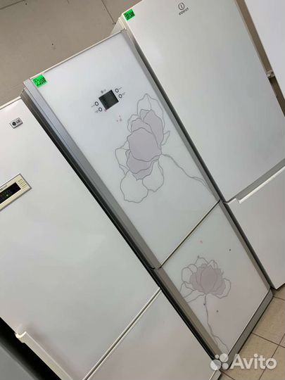 Холодильник б/у двухкамерный