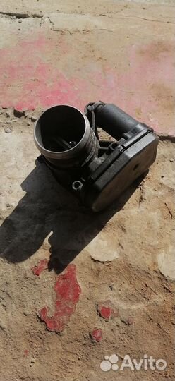 Дроссельная заслонка