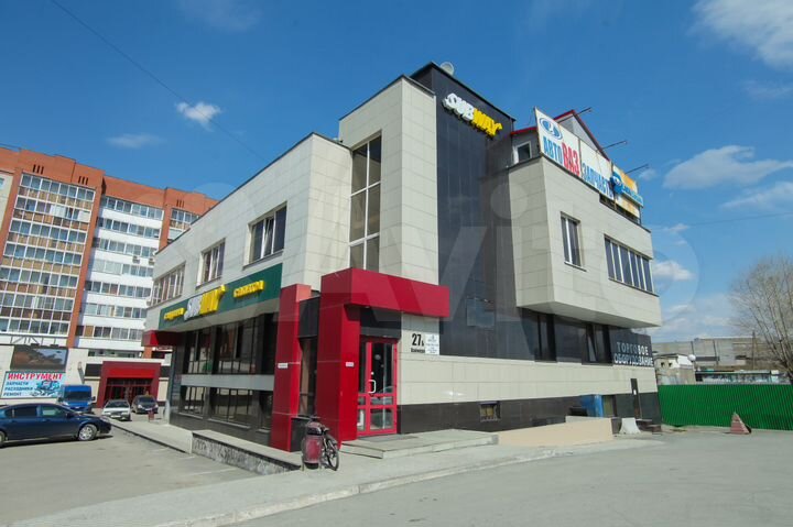 Здание, 1300 м²