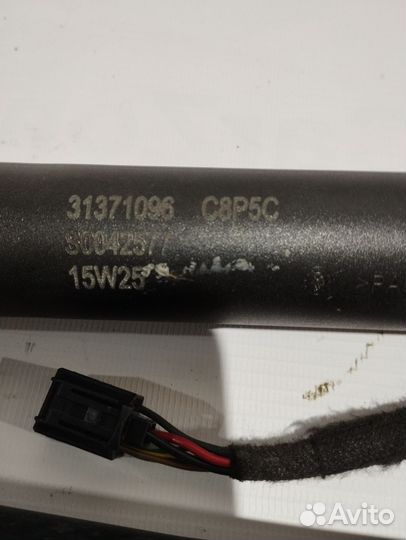 Привод багажника Volvo xc90 2 31371096