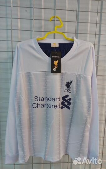 Для футбола Ливерпуль на 11-12лет форма футбольная